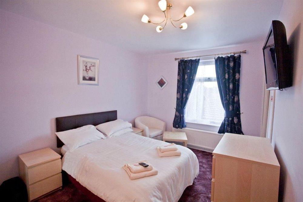 Hawthorn Hotel Radcliffe Ngoại thất bức ảnh